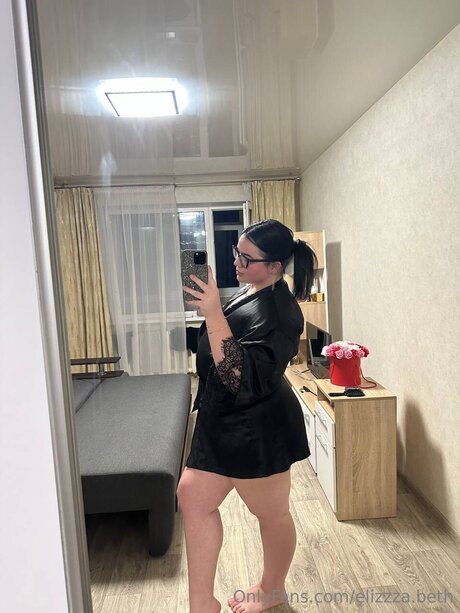 Elizzza Beth