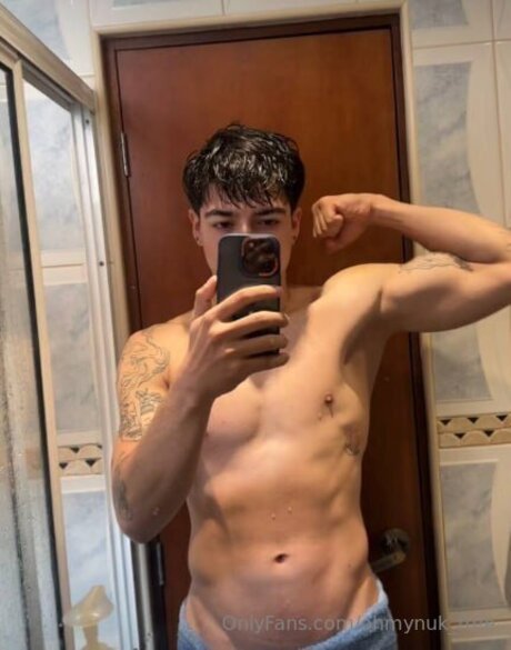 Foto desnuda filtrada de OnlyFans de Ohmynuk Free