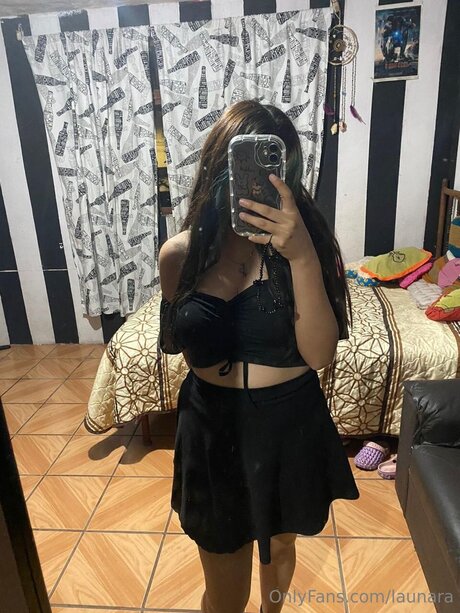 Foto desnuda filtrada de OnlyFans de Launara