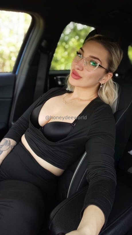 Honeydeeworld