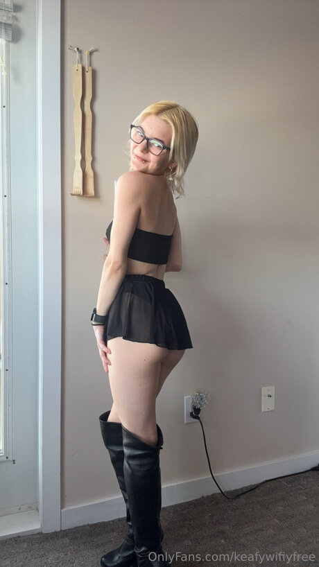 Foto desnuda filtrada de OnlyFans de Keafywifiyfree