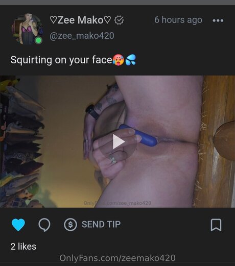 Foto desnuda filtrada de OnlyFans de Zeemako420