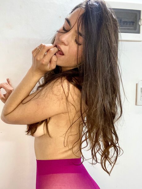 Foto desnuda filtrada de OnlyFans de Hotkitty69arg