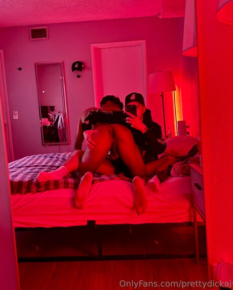 Foto desnuda filtrada de OnlyFans de Prettydickaj