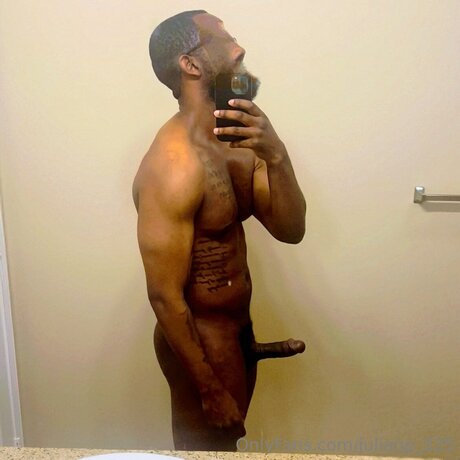 Foto desnuda filtrada de OnlyFans de Julianp 225