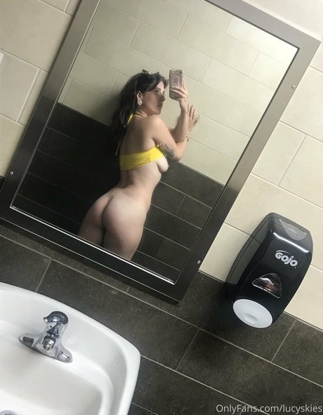 Lucyskyes
