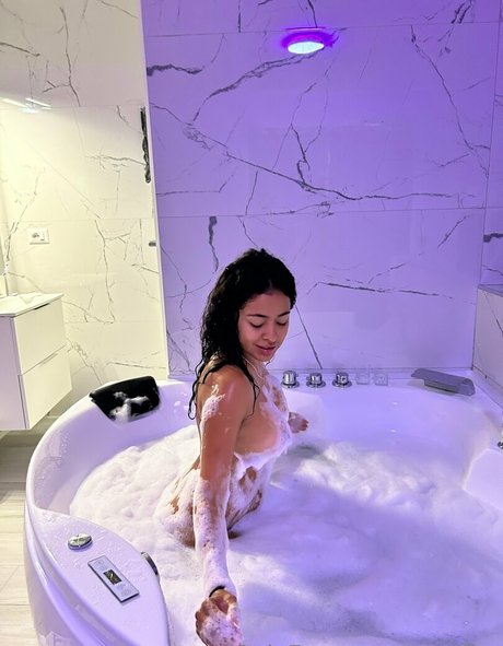 Foto desnuda filtrada de OnlyFans de Meritharanda
