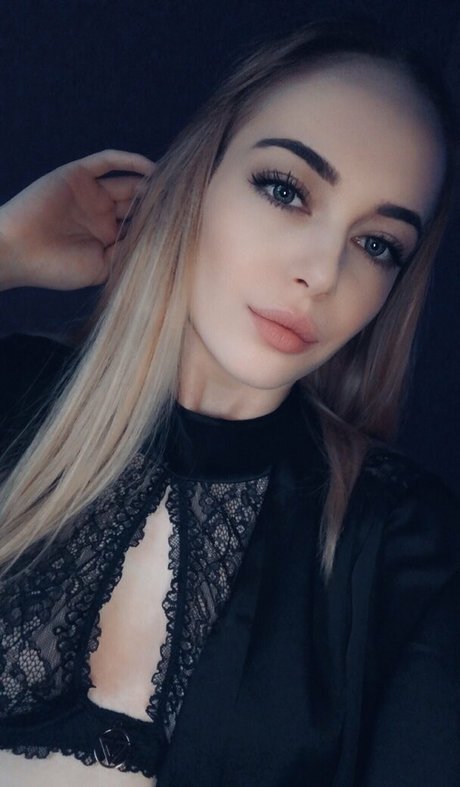 Foto desnuda filtrada de OnlyFans de Ninus Babe