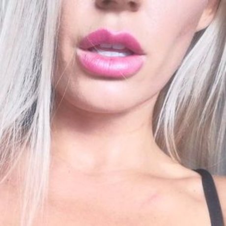 Foto desnuda filtrada de OnlyFans de Honey Hera
