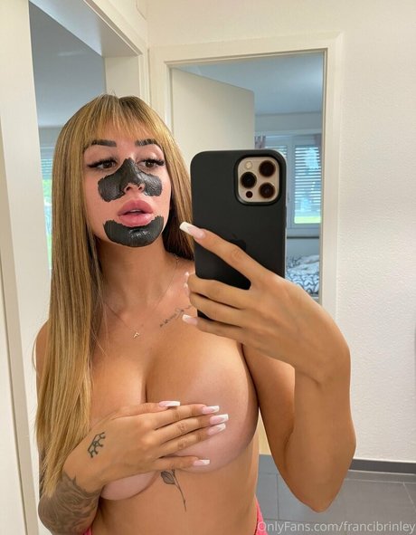 Foto desnuda filtrada de OnlyFans de Francibrinley