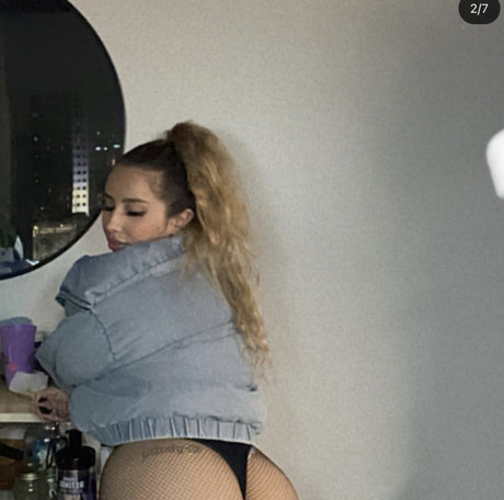Roxiieefoxxx