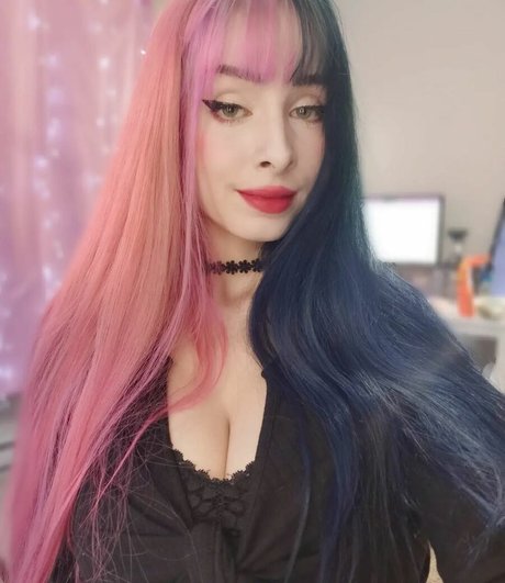 Foto desnuda filtrada de OnlyFans de Mizzy Cyn