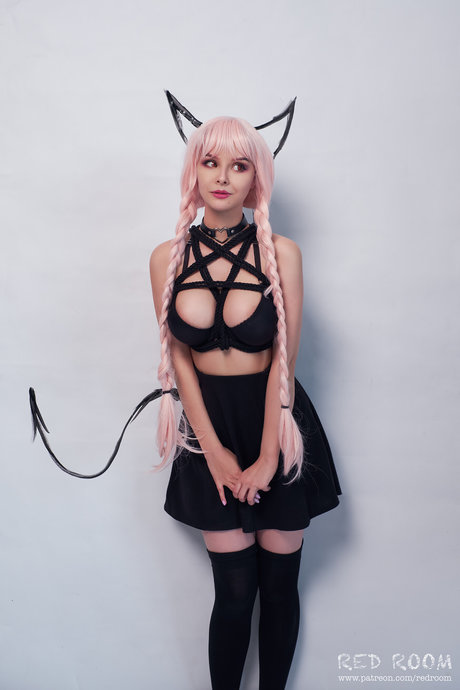Helly Valentine