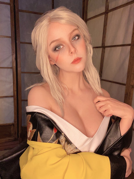 Helly Valentine