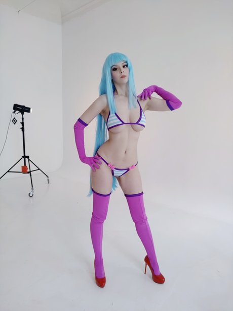 Helly Valentine