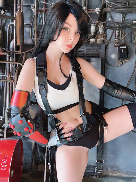 Helly Valentine