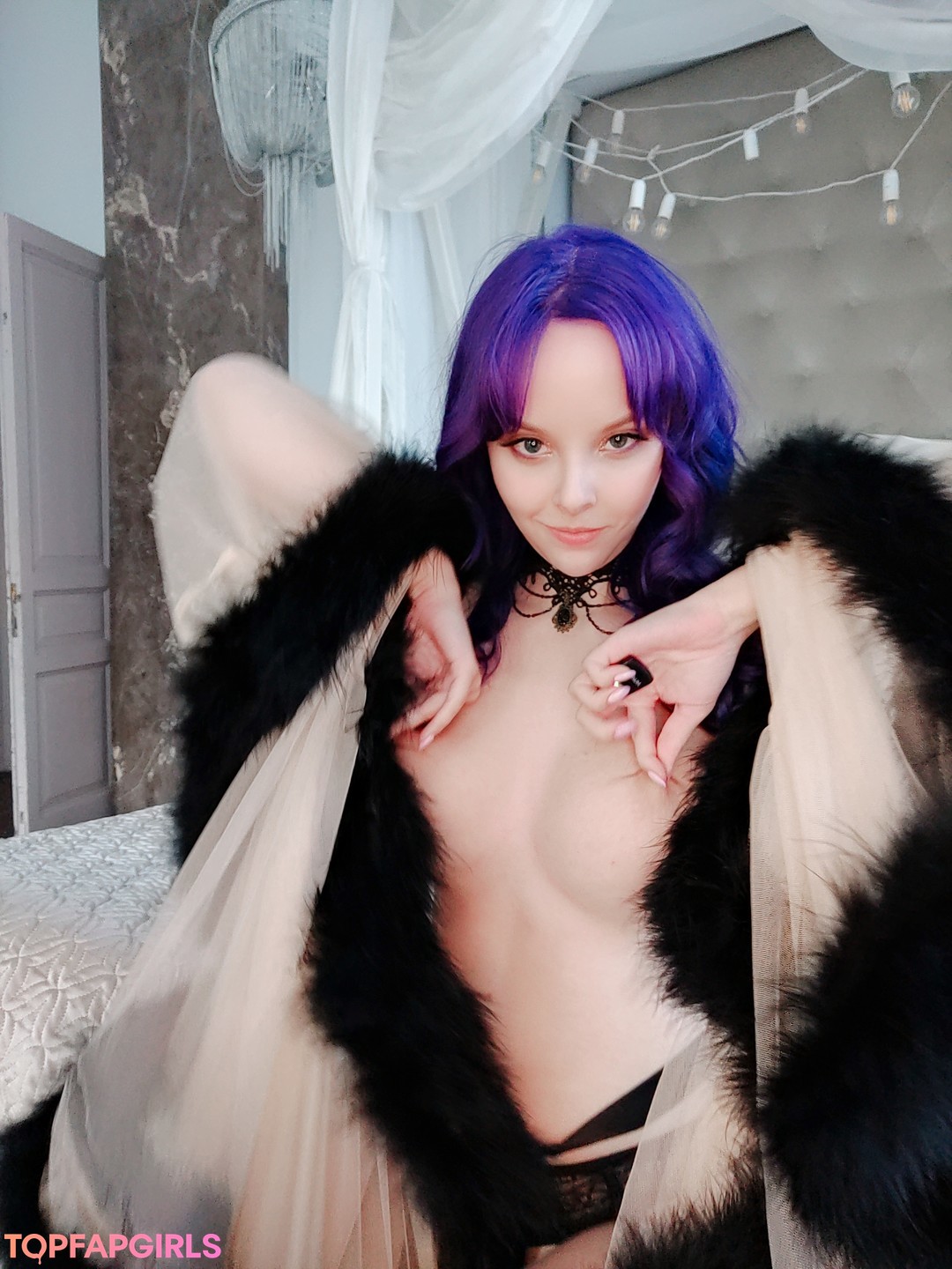 Foto desnuda filtrada de OnlyFans de Helly Valentine #3252 Foto desnuda filtrada de OnlyFans de Helly Valentine #3252