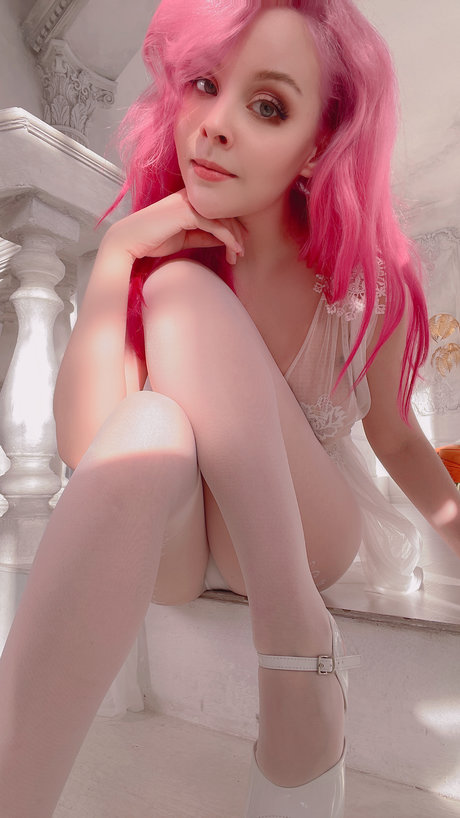 Helly Valentine