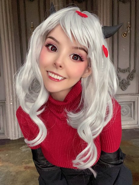Helly Valentine
