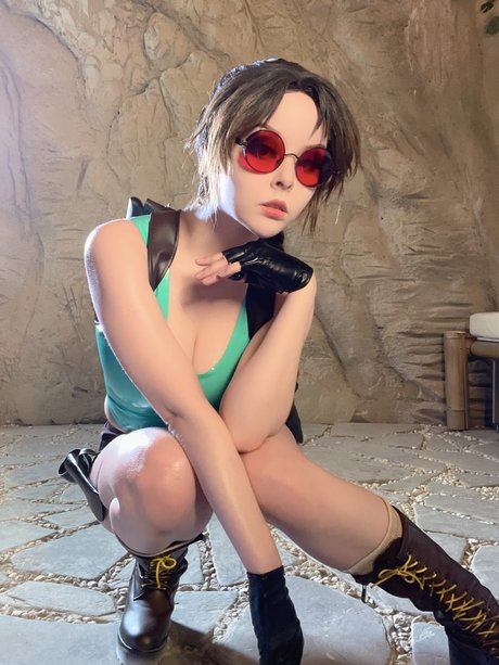 Helly Valentine