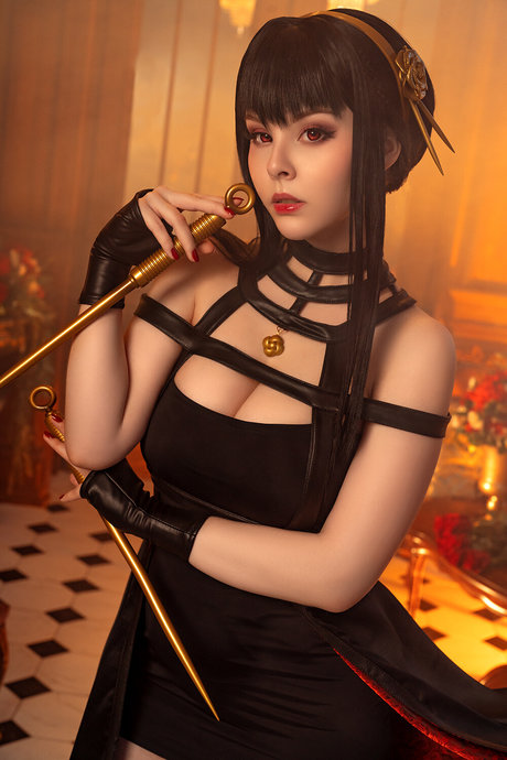 Helly Valentine