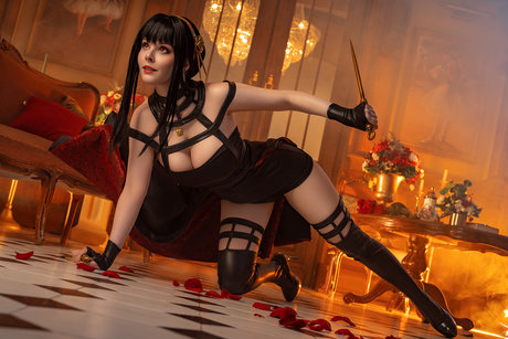 Helly Valentine