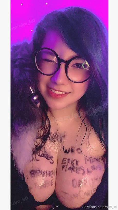 Foto desnuda filtrada de OnlyFans de Akane Ko