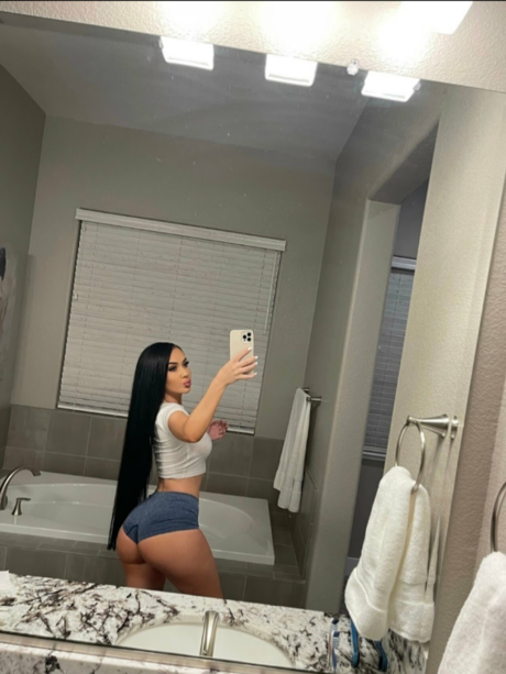 Foto desnuda filtrada de OnlyFans de Rachel Keren