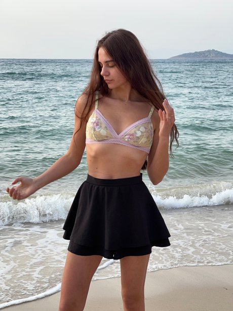 Ana Vavx