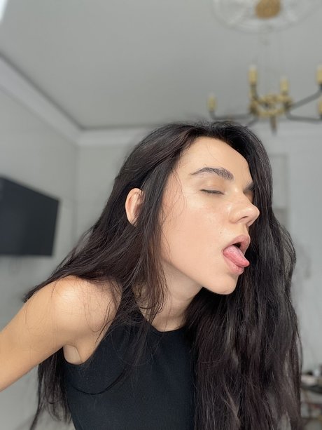 Ana Vavx