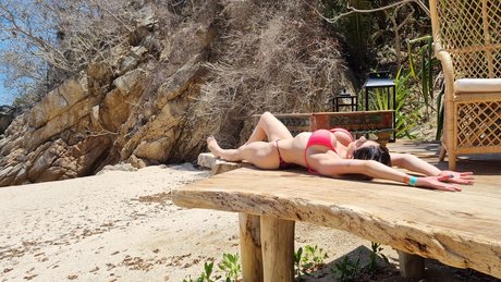 Foto desnuda filtrada de OnlyFans de Victoria Glan