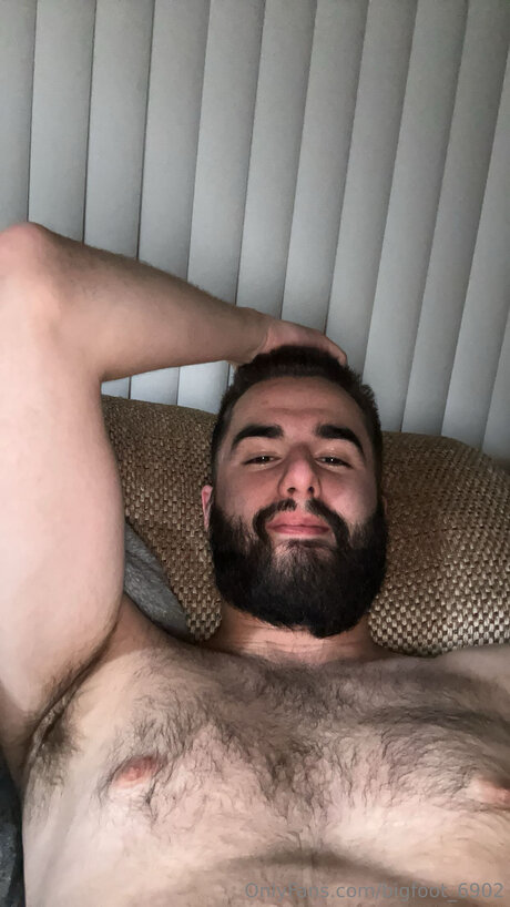 Foto desnuda filtrada de OnlyFans de Bigfoot 6902