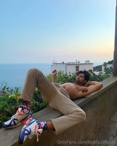 Foto desnuda filtrada de OnlyFans de Toddy2thotty