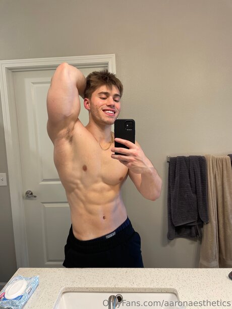 Aaronaesthetics