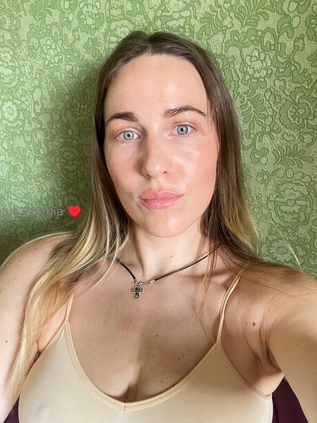 Foto desnuda filtrada de OnlyFans de Juligiorgia