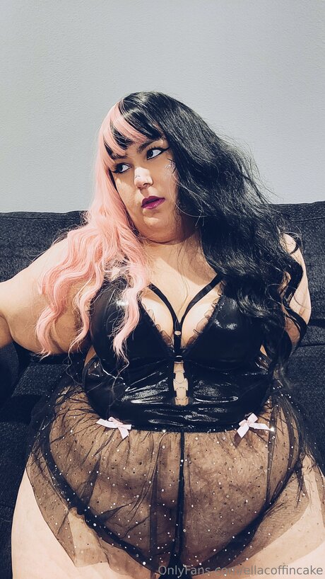 Foto desnuda filtrada de OnlyFans de Ellacoffincake