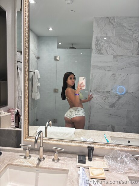 Foto desnuda filtrada de OnlyFans de Sariahxoxo