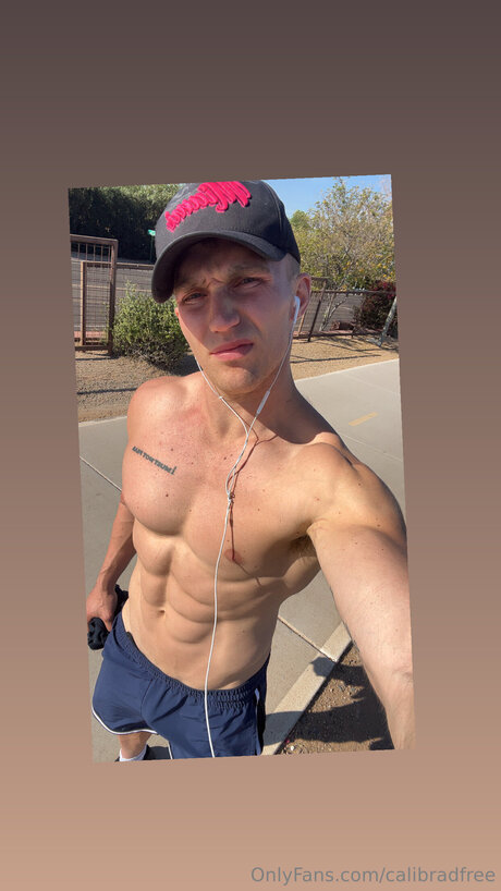 Foto desnuda filtrada de OnlyFans de Calibradfree