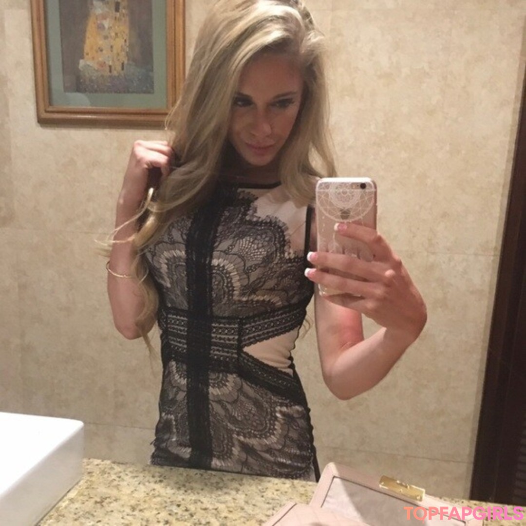 Foto desnuda filtrada de OnlyFans de Karin Noelle #712 Foto desnuda filtrada de OnlyFans de Karin Noelle #712