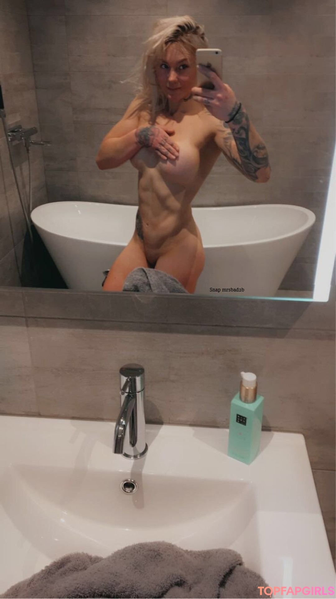 Foto desnuda filtrada de OnlyFans de Pauline Von Schinkel #117 Foto desnuda filtrada de OnlyFans de Pauline Von Schinkel #117