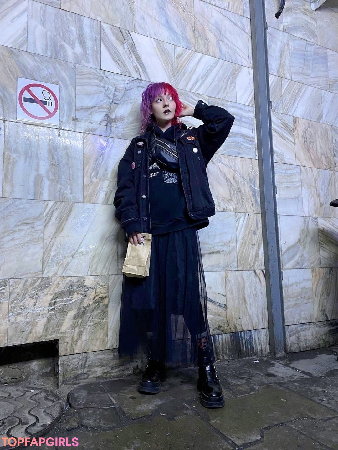 Foto desnuda filtrada de OnlyFans de Hellagaaay #190 Foto desnuda filtrada de OnlyFans de Hellagaaay #190