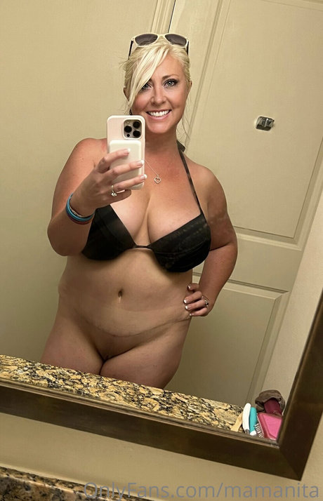 Nita Marie Milfqueen_