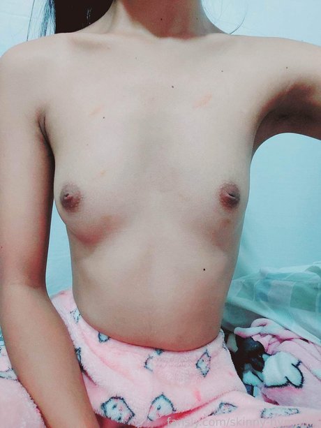 Foto desnuda filtrada de OnlyFans de Skinny Lala