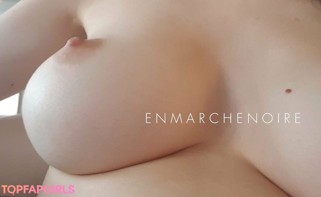 Foto desnuda filtrada de OnlyFans de Helene Enmarchenoire #107 Foto desnuda filtrada de OnlyFans de Helene Enmarchenoire #107