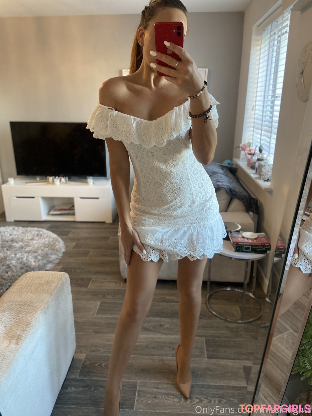 Foto desnuda filtrada de OnlyFans de Missinwolford #100 Foto desnuda filtrada de OnlyFans de Missinwolford #100