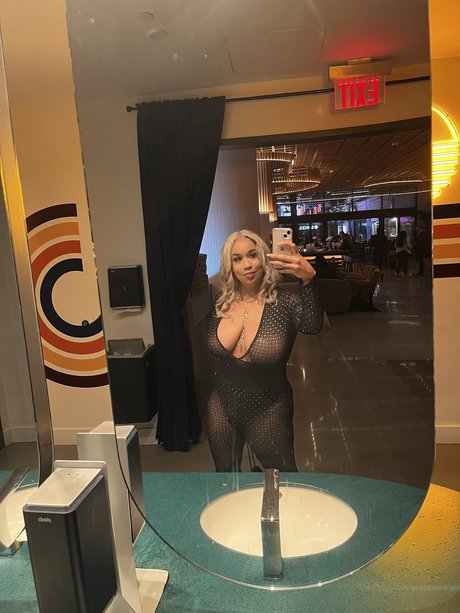 Foto desnuda filtrada de OnlyFans de Vixxenxoxo