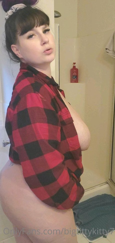Foto desnuda filtrada de OnlyFans de Bigotittys