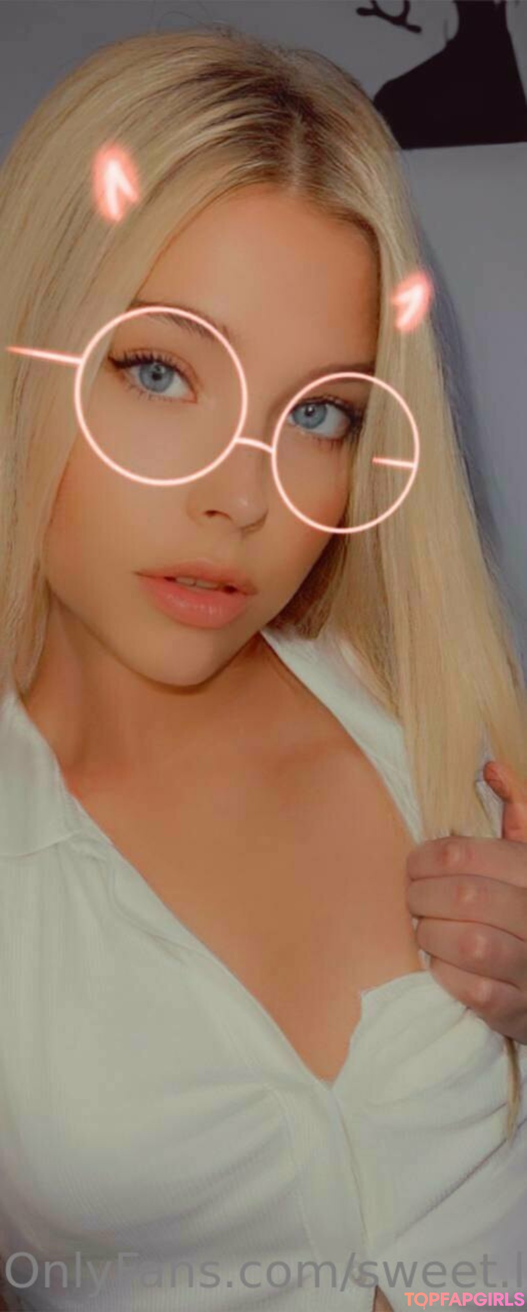 Foto desnuda filtrada de OnlyFans de Sweet Little Mia #14 Foto desnuda filtrada de OnlyFans de Sweet Little Mia #14