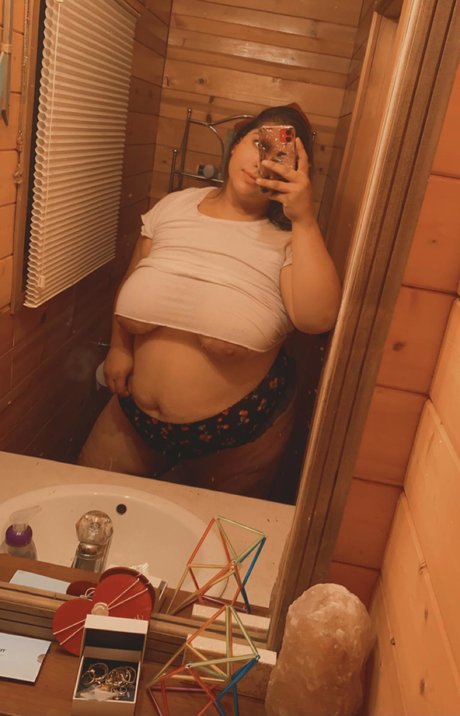 Bbw essence xoxo