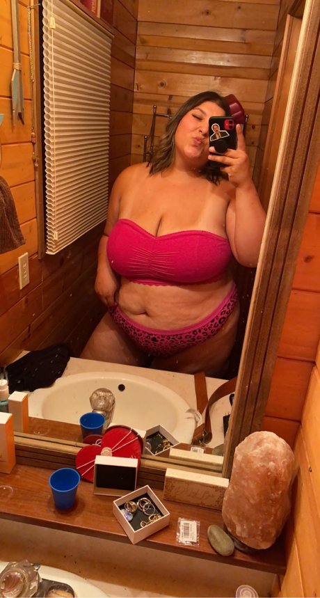 Foto desnuda filtrada de OnlyFans de Bbw Essence Xoxo